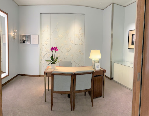 Jewelry Store «Tiffany & Co.», reviews and photos, 28699 Chagrin Blvd, Woodmere, OH 44122, USA