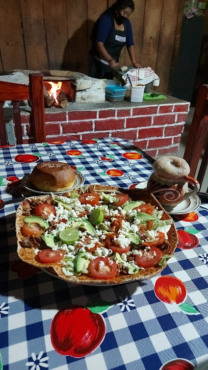Restaurante juquilita - C. Independencia, 69310 Tepelmeme Villa de Morelos, Oax., Mexico