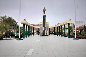 Plaza De Armas De Pimentel image