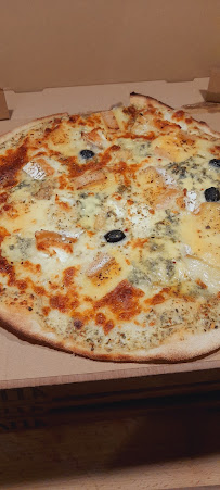 Plats et boissons du Pizzeria MONTPEY'ZZA à Montpeyroux - n°6