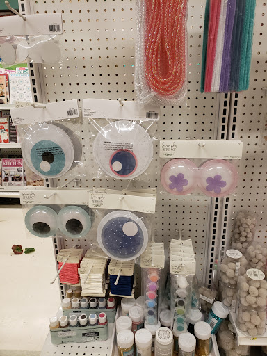Fabric Store «Jo-Ann Fabrics and Crafts», reviews and photos, 11215 Causeway Blvd, Brandon, FL 33511, USA
