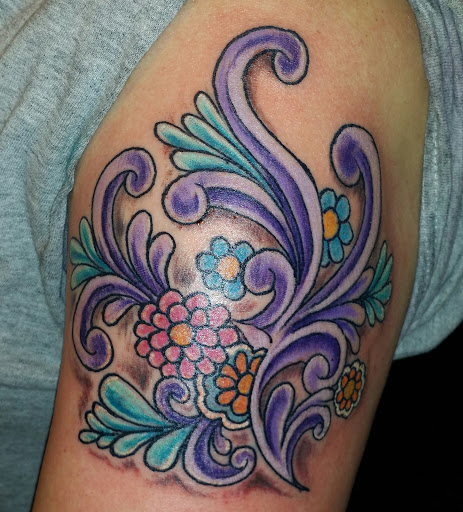 Tattoo Shop «Idle Hands Tattoo & Piercing», reviews and photos, 929 W Douglas Ave, Wichita, KS 67213, USA