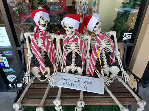 Fabric Store «3 Dudes Quilting Inc», reviews and photos, 5053 E Elliot Rd, Phoenix, AZ 85044, USA