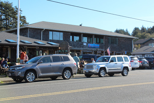 Restaurant «Cannon Beach Hardware & Public House», reviews and photos, 1235 S Hemlock St, Cannon Beach, OR 97110, USA