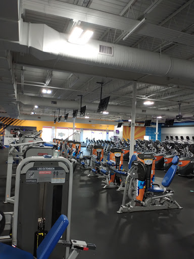 Health Club «Crunch - Toms River», reviews and photos, 1001 Fischer Blvd, Toms River, NJ 08753, USA