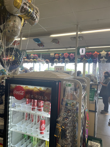 Dollar Store «Dollar Tree», reviews and photos, 5987 Hoover Rd, Grove City, OH 43123, USA