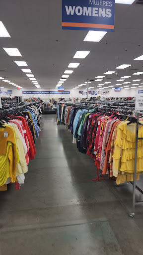 Thrift Store «Goodwill Retail Store and Donation Center», reviews and photos, 9230 S Eastern Ave #130, Las Vegas, NV 89123, USA