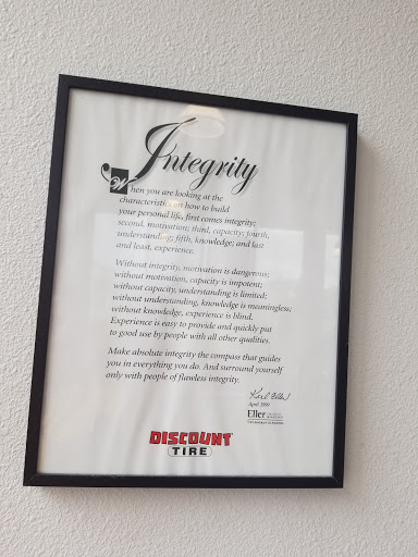 Tire Shop «Discount Tire Store - Prairieville, LA», reviews and photos, 37361 Market Place Drive, Prairieville, LA 70769, USA