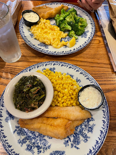 American Restaurant «Cracker Barrel Old Country Store», reviews and photos, 23030 Indian Creek Dr, Sterling, VA 20166, USA