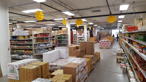 Asian Grocery Store «V-Mart international market», reviews and photos, 176 Narragansett Ave, Providence, RI 02907, USA