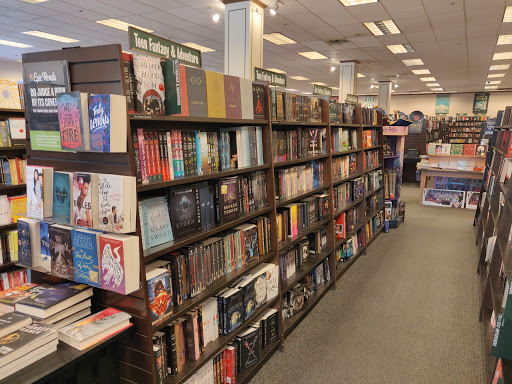 Book Store «Barnes & Noble», reviews and photos, 1091 El Camino Real, Redwood City, CA 94063, USA