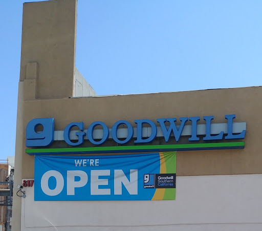 Store «Goodwill - Los Angeles», reviews and photos, 817 South La Brea Ave, Los Angeles, CA 90036, USA