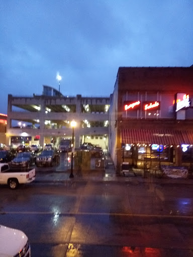 Donut Shop «Hurts Donut Company», reviews and photos, 320 Park Central W, Springfield, MO 65806, USA