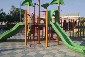 Dahl Al Hamam Park image