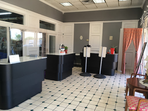Dry Cleaner «Vogue Cleaners & Laundry», reviews and photos, 8989 Forest Ln # 142, Dallas, TX 75243, USA