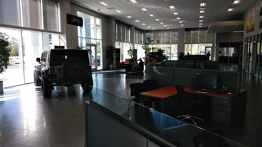 Used Car Dealer «New Smyrna Chrysler Jeep Dodge», reviews and photos, 1300 N Dixie Fwy, New Smyrna Beach, FL 32168, USA