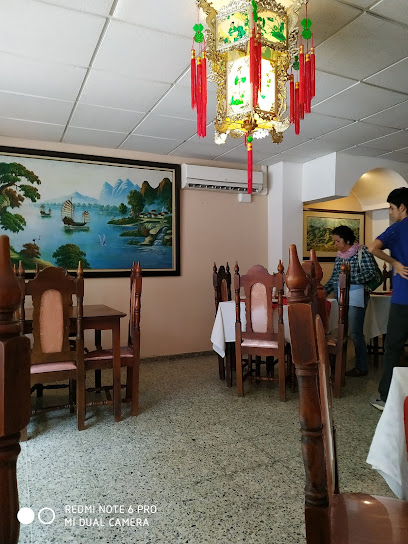 Restaurante Muralla China - Avenida 6 #37BN-110, La Flora, Cali, Valle del Cauca, Colombia