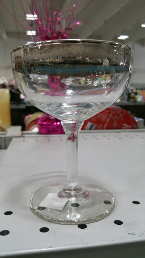 Thrift Store «Indian School Thrift», reviews and photos, 2740 W Indian School Rd, Phoenix, AZ 85017, USA