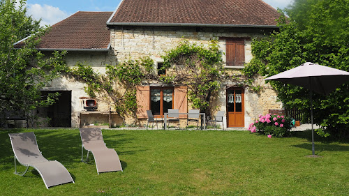 Lodge Gîte au Château Mahaut Ornans
