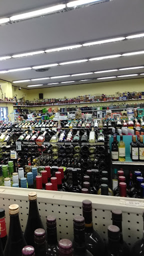 Liquor Store «Town & Country Liquors», reviews and photos, 2944 W 47th St, Chicago, IL 60632, USA