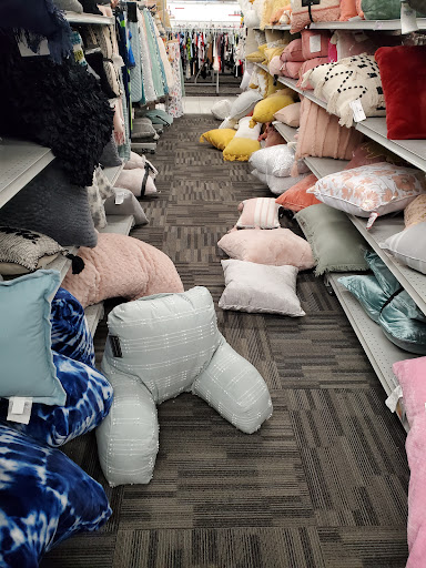 Clothing Store «Burlington Coat Factory», reviews and photos, 4247 Union Deposit Rd, Harrisburg, PA 17111, USA