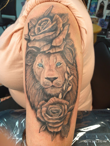 Explore d&d tattoo ideas, creative tattoo ideas in Colonial Heights, available at Connellys Tattooing