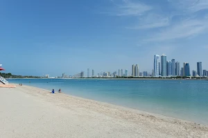 Al Mamzar Beach Walk image