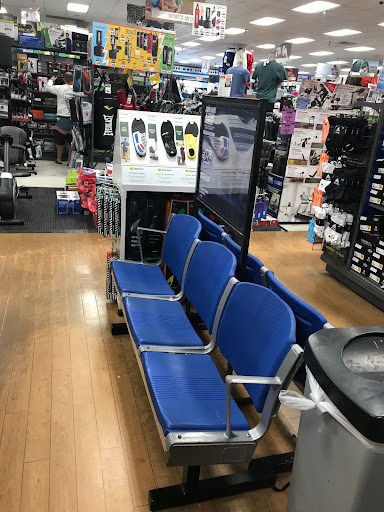 Sporting Goods Store «Big 5 Sporting Goods», reviews and photos, 2745 Pacific Coast Hwy, Torrance, CA 90505, USA