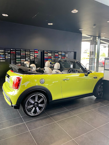 Reviews of Inchcape Reading MINI in Reading - Car dealer