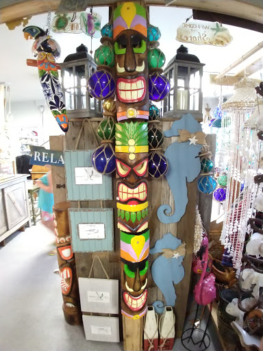 Gift Shop «Sea Shell Shoppe», reviews and photos, 120 N Austin St, Rockport, TX 78382, USA