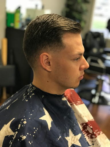 Barber Shop «Brians man cave barbershop», reviews and photos, 3975 N Mt Juliet Rd, Mt Juliet, TN 37122, USA