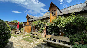 Photo n°74 de Ferme du Barry à Peyre en Aubrac ()