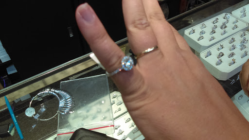 Jeweler «Gold & Diamond Exchange», reviews and photos, 8 West Rd, Ellington, CT 06029, USA