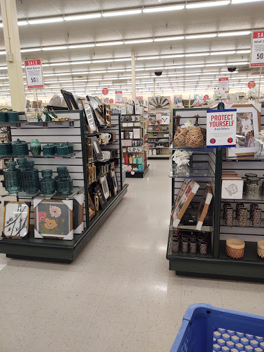 Craft Store «Hobby Lobby», reviews and photos, 320 E Brannon Rd, Nicholasville, KY 40356, USA