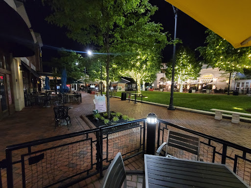 Shopping Mall «Legacy Village», reviews and photos, 25001 Cedar Rd, Lyndhurst, OH 44124, USA