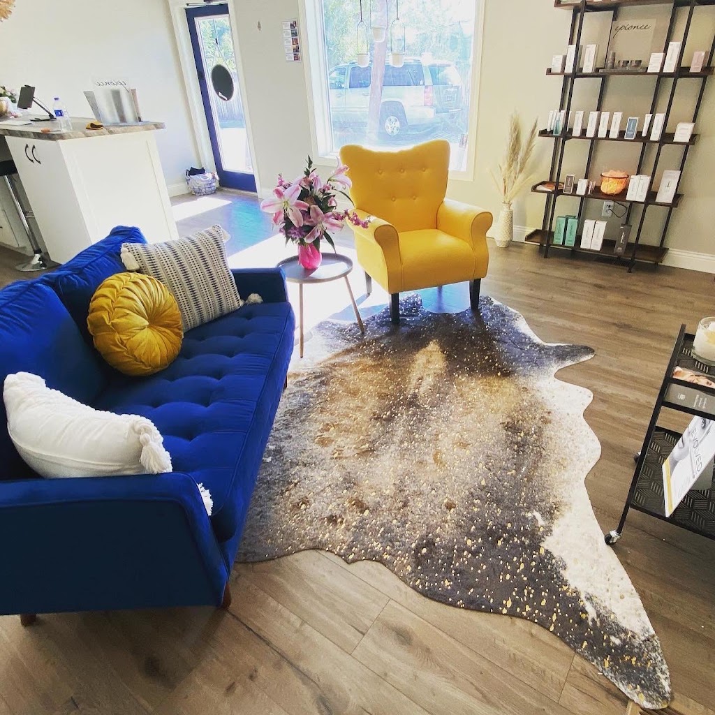 Two Sparrows Wellness & Beauty Bar 59301