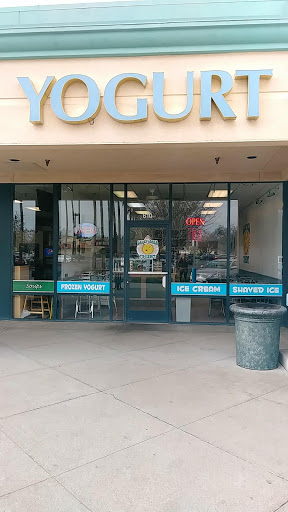 Shopping Mall «Feather Down Shopping Center», reviews and photos, 1258 Stabler Ln, Yuba City, CA 95993, USA