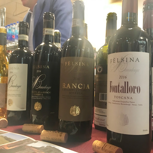 Wine Store «The Wine House», reviews and photos, 2311 Cotner Ave, Los Angeles, CA 90064, USA