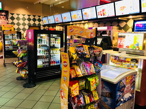 Movie Theater «Regal Cinemas Avenues 20 & RPX», reviews and photos, 9525 Philips Hwy, Jacksonville, FL 32256, USA