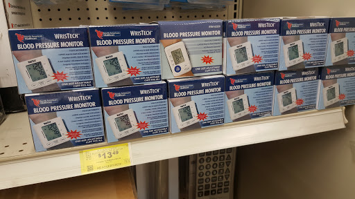 Hardware Store «Harbor Freight Tools», reviews and photos, 440 E Arrow Hwy, Covina, CA 91722, USA