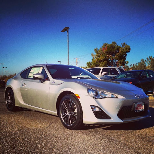 Toyota Dealer «Auburn Toyota», reviews and photos, 800 Nevada St, Auburn, CA 95603, USA