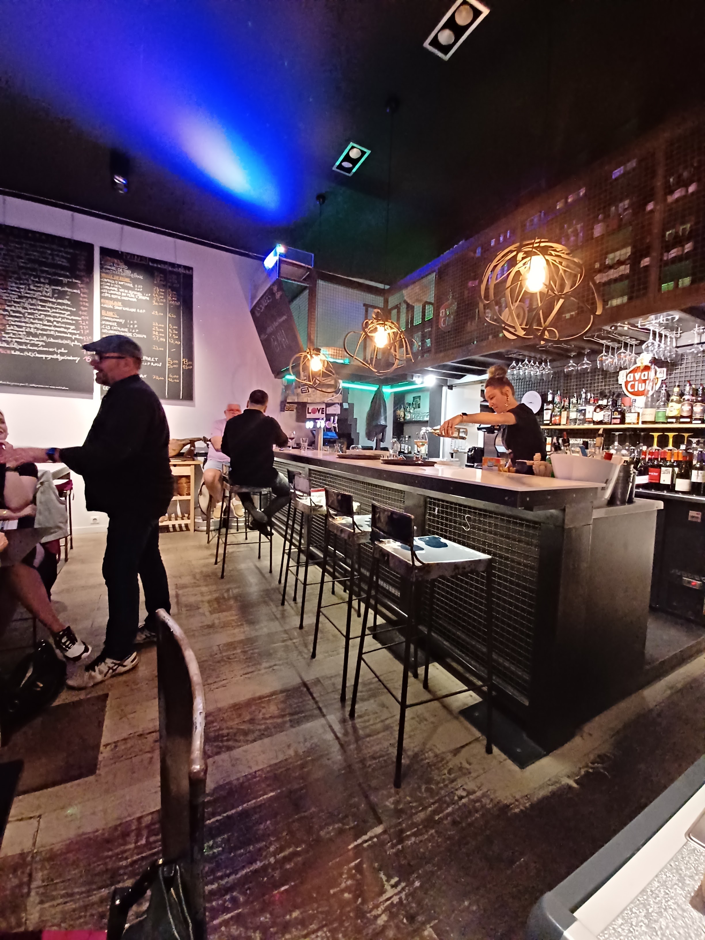 Photo n° 3 de l'avis de annie.g fait le 15/03/2019 à 23:37