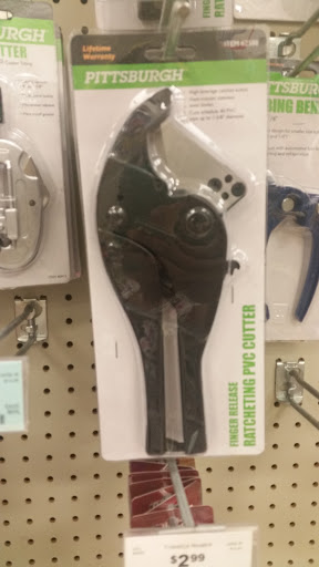 Hardware Store «Harbor Freight Tools», reviews and photos, 2000 Avondale Dr STE 104, Durham, NC 27704, USA