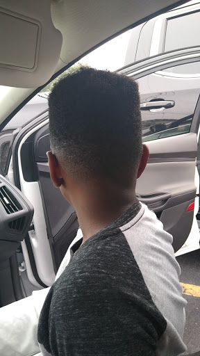 Barber Shop «5 Star Barbershop», reviews and photos, 10120 Taylorsville Rd, Jeffersontown, KY 40299, USA