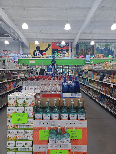 Liquor Store «Turtle Creek Wine, Spirits , Growlers and Cigars.», reviews and photos, 276 Exchange Blvd, Bethlehem, GA 30620, USA