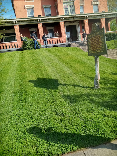 Live Music Venue «Thompson House», reviews and photos, 24 E 3rd St, Newport, KY 41071, USA