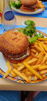 Hamburger du Restaurant La Petite Fringale à Duingt - n°3