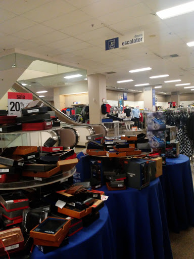 Department Store «Sears», reviews and photos, 1209 W Covina Pkwy, West Covina, CA 91790, USA