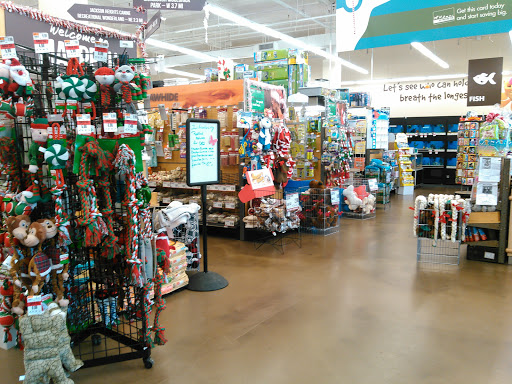 Pet Supply Store «Pet Supplies Plus», reviews and photos, 74-17 Grand Ave, Maspeth, NY 11378, USA