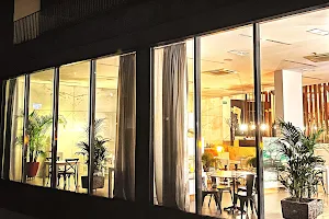 KOOK SUSHI LOUNGE - Restaurante em Santarém image